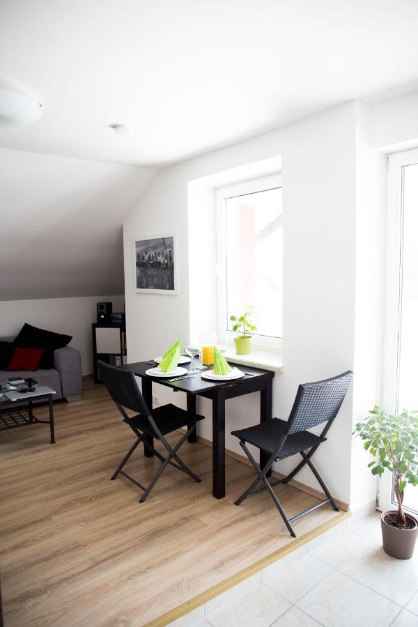 Haus Am Donausee Apartment Weitenegg ภายนอก รูปภาพ